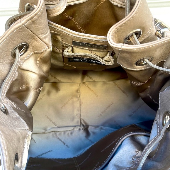 Via Repubblica Italy Genuine Leather Taupe Greige
Handbag Silver Gold Studs Bag - Picture 8 of 14